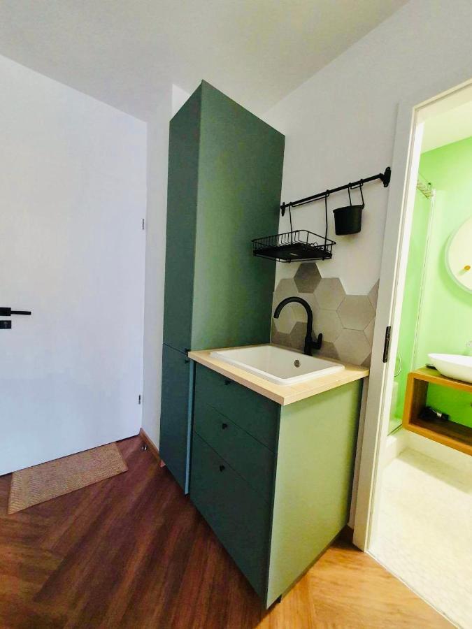 Coastolanyi B201 @Balaton Apartment Balatonfured Ngoại thất bức ảnh